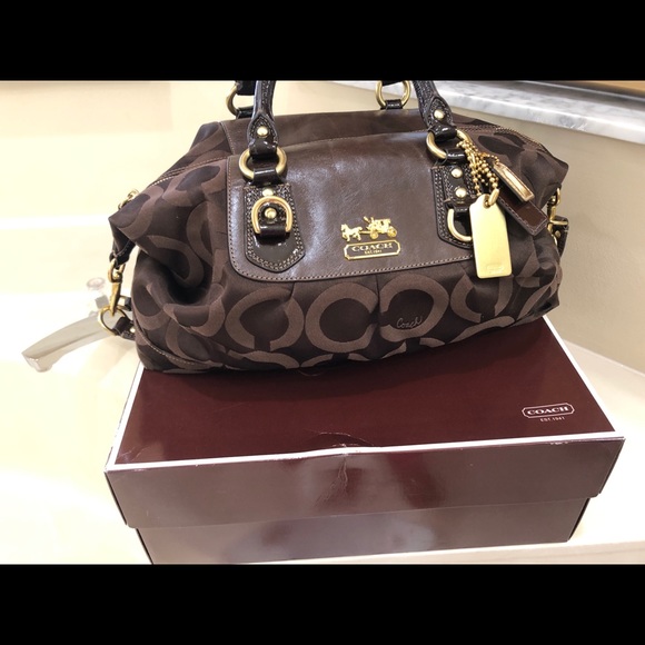 Handbag - Picture 4 of 8